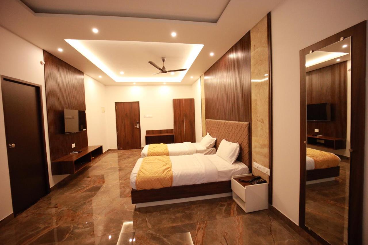 Bliss Regency Business Hotel Palakkad Eksteriør billede
